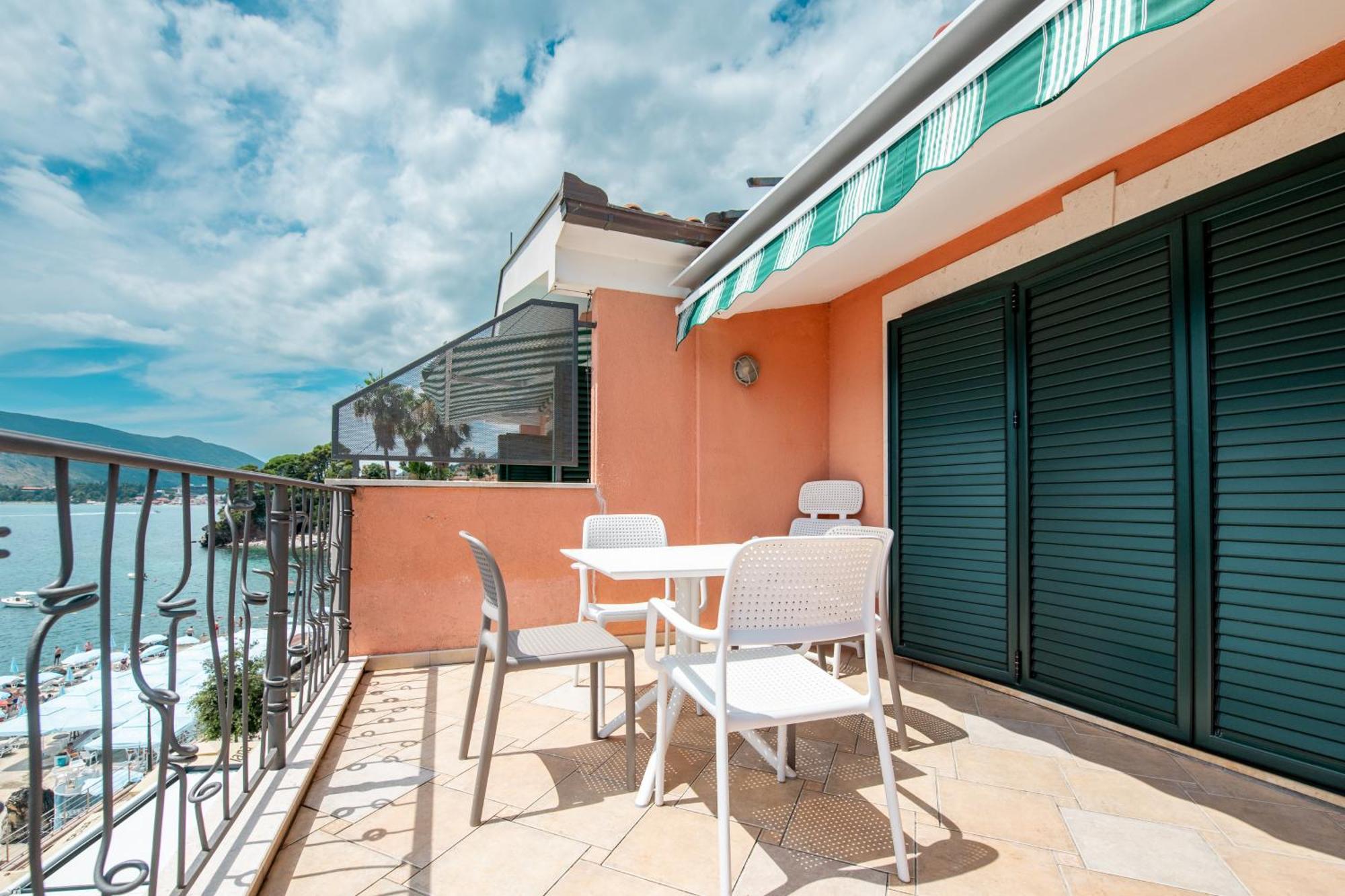 Boka Apartment 1 Herceg Novi Ngoại thất bức ảnh